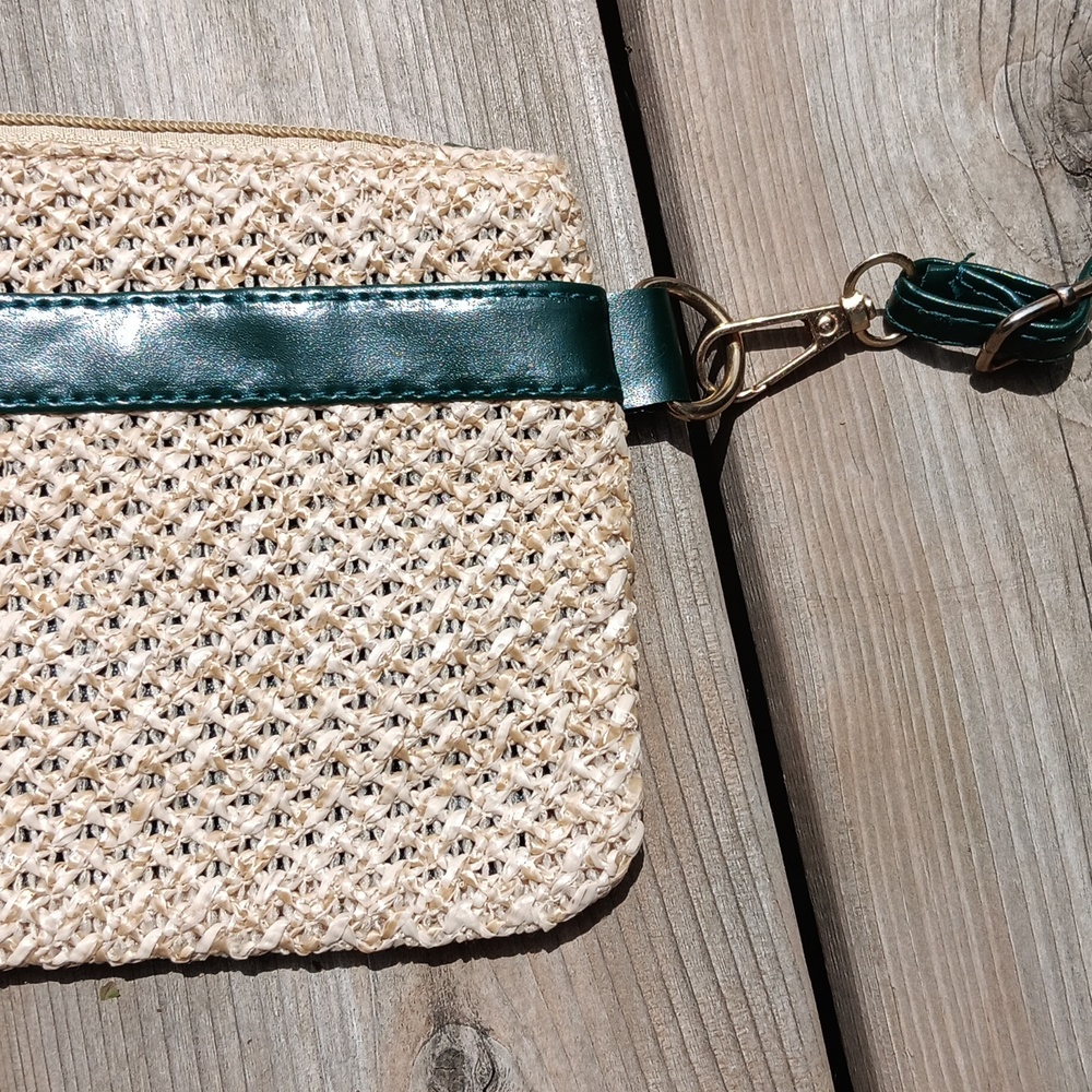 Straw crossbody bag - Picture 3 of 8